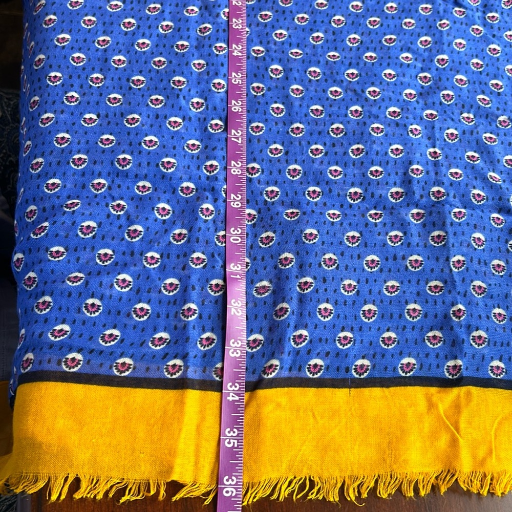Vera Bradley scarf wrap head dress periwinkle blue / yellow large scarf 26”X 72”